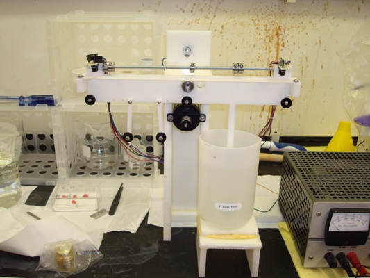 The chemical string saw is used to slice HgI2 samples. 