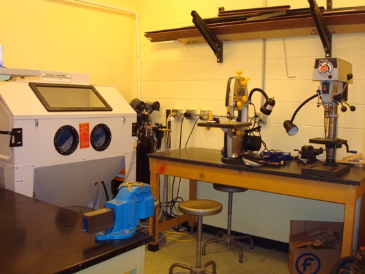 The small shop is used to maintain equipment in the SMART Laboratory. 